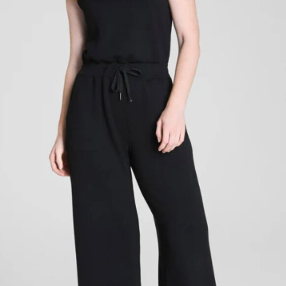 SPANX AirEssentials Black Sleeveless Jumpsuit nwt! medium - Picture 1 of 4